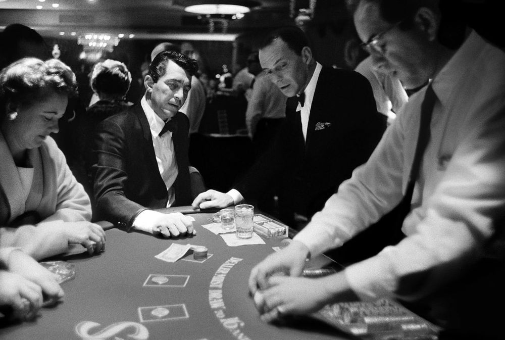 hhpoker客服微信联系官方界面